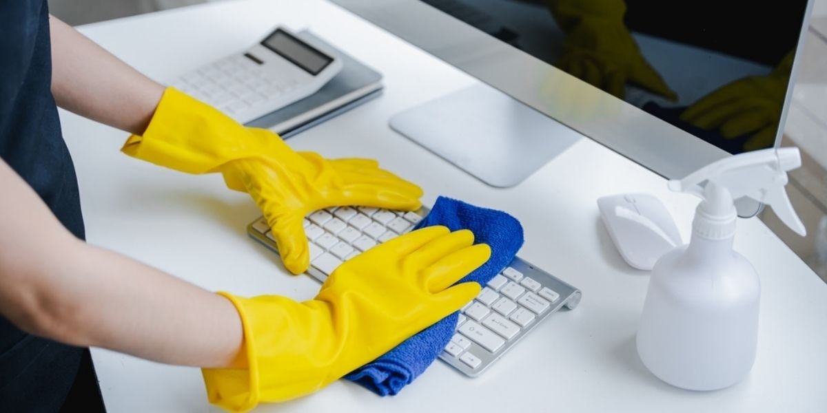 What Is Included In Office Cleaning Services